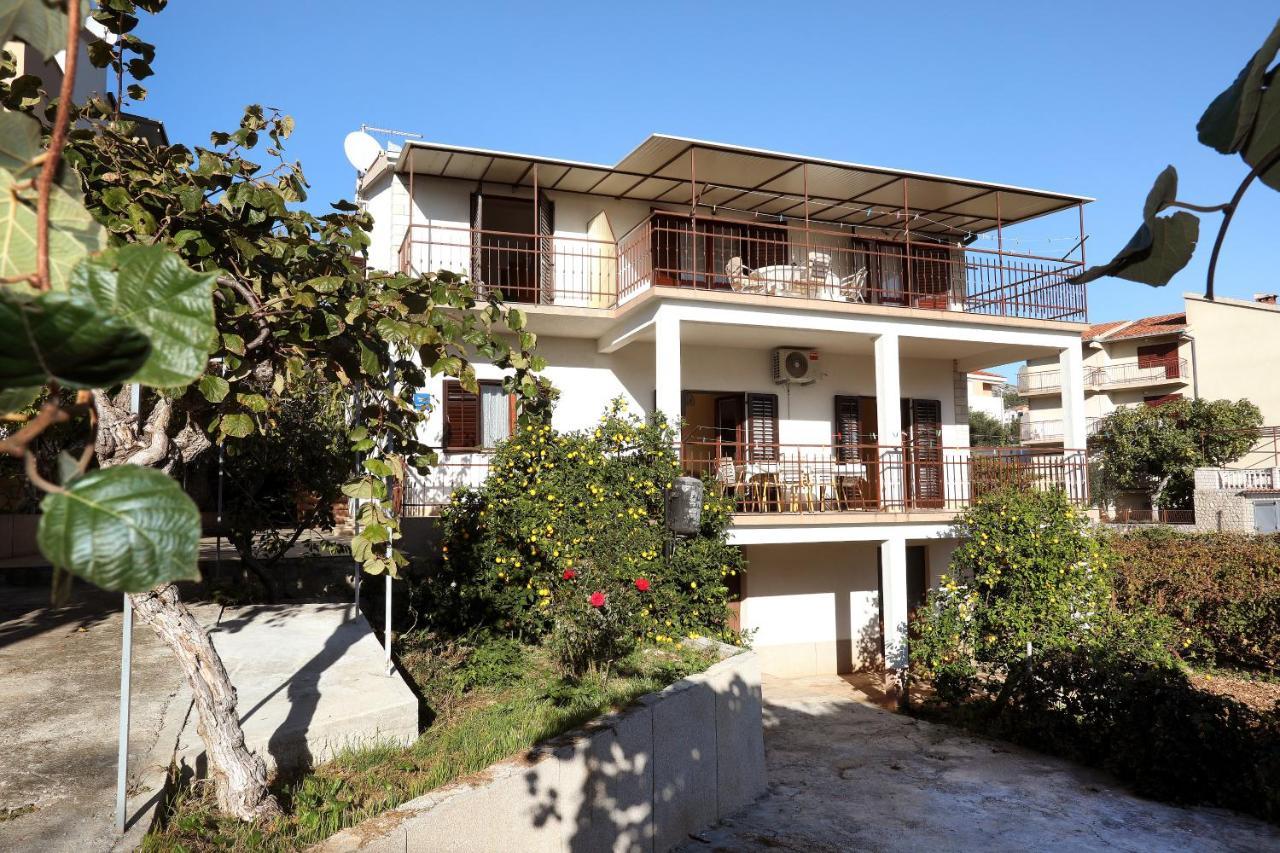 Apartman Gilan Сегет-Враница Экстерьер фото