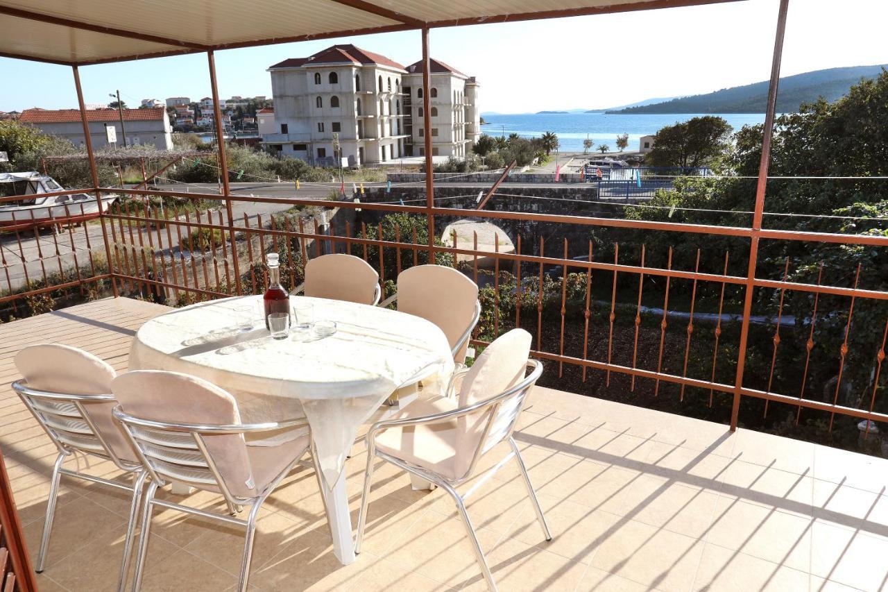 Apartman Gilan Сегет-Враница Экстерьер фото