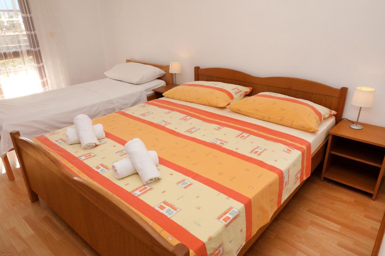Apartman Gilan Сегет-Враница Экстерьер фото