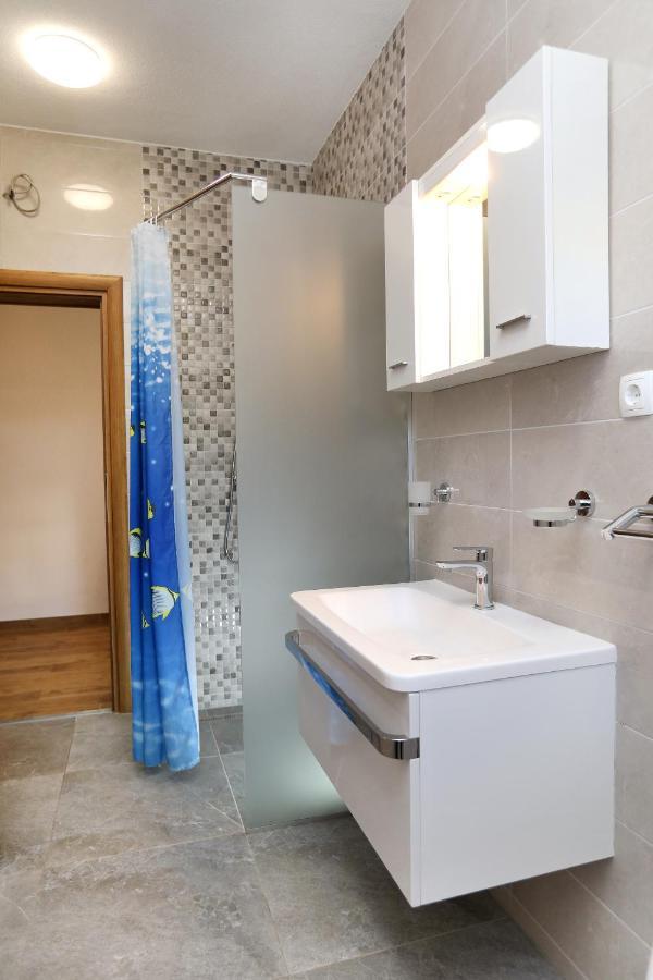 Apartman Gilan Сегет-Враница Экстерьер фото
